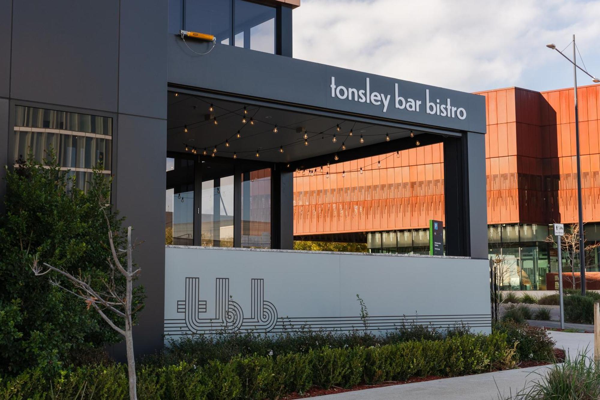 Mantra Tonsley Adelaide Aparthotel Exterior photo