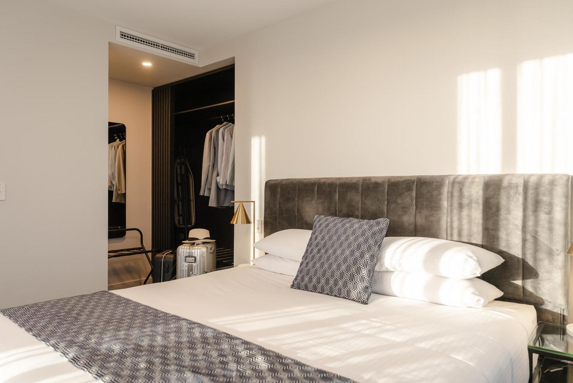 Mantra Tonsley Adelaide Aparthotel Room photo