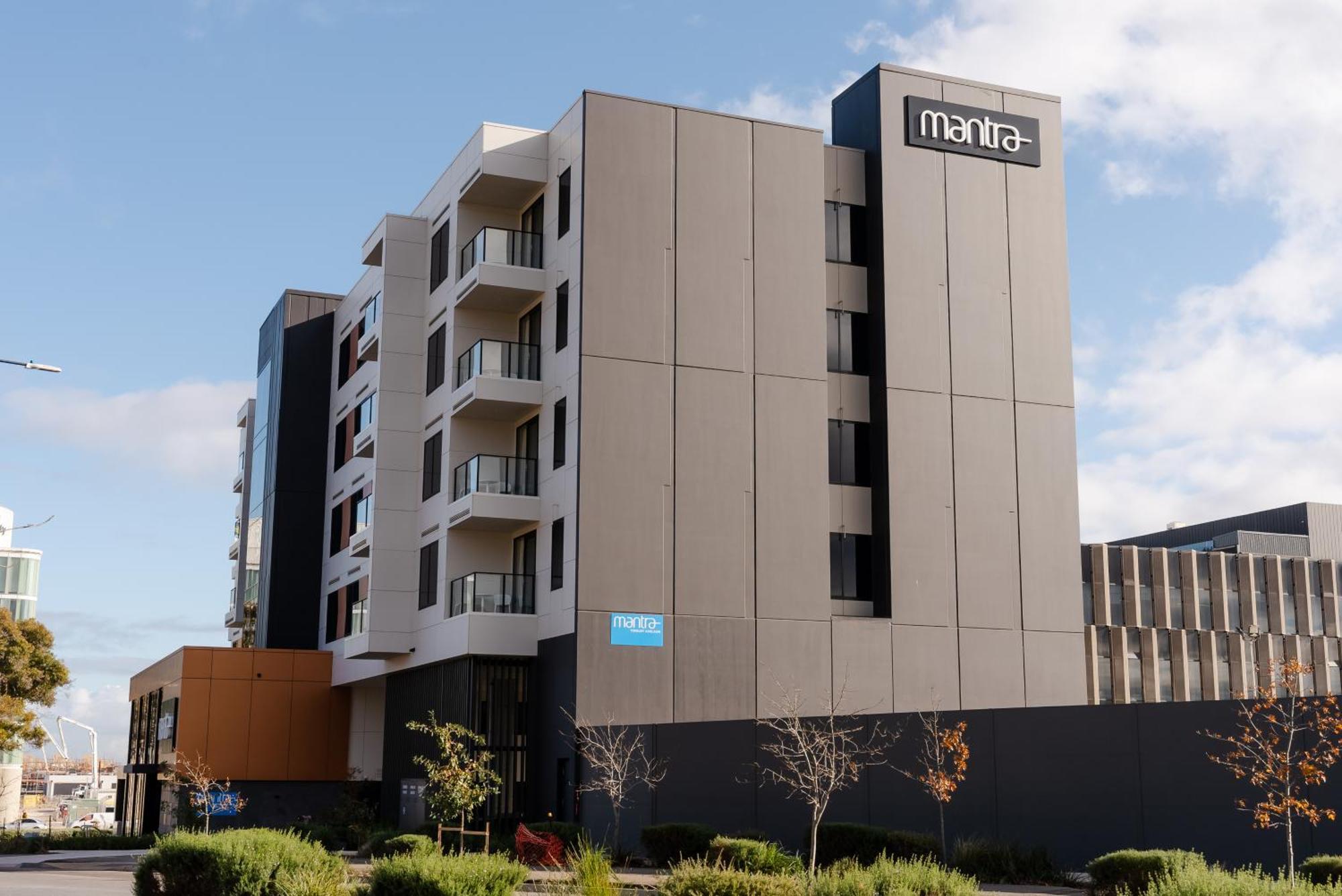 Mantra Tonsley Adelaide Aparthotel Exterior photo